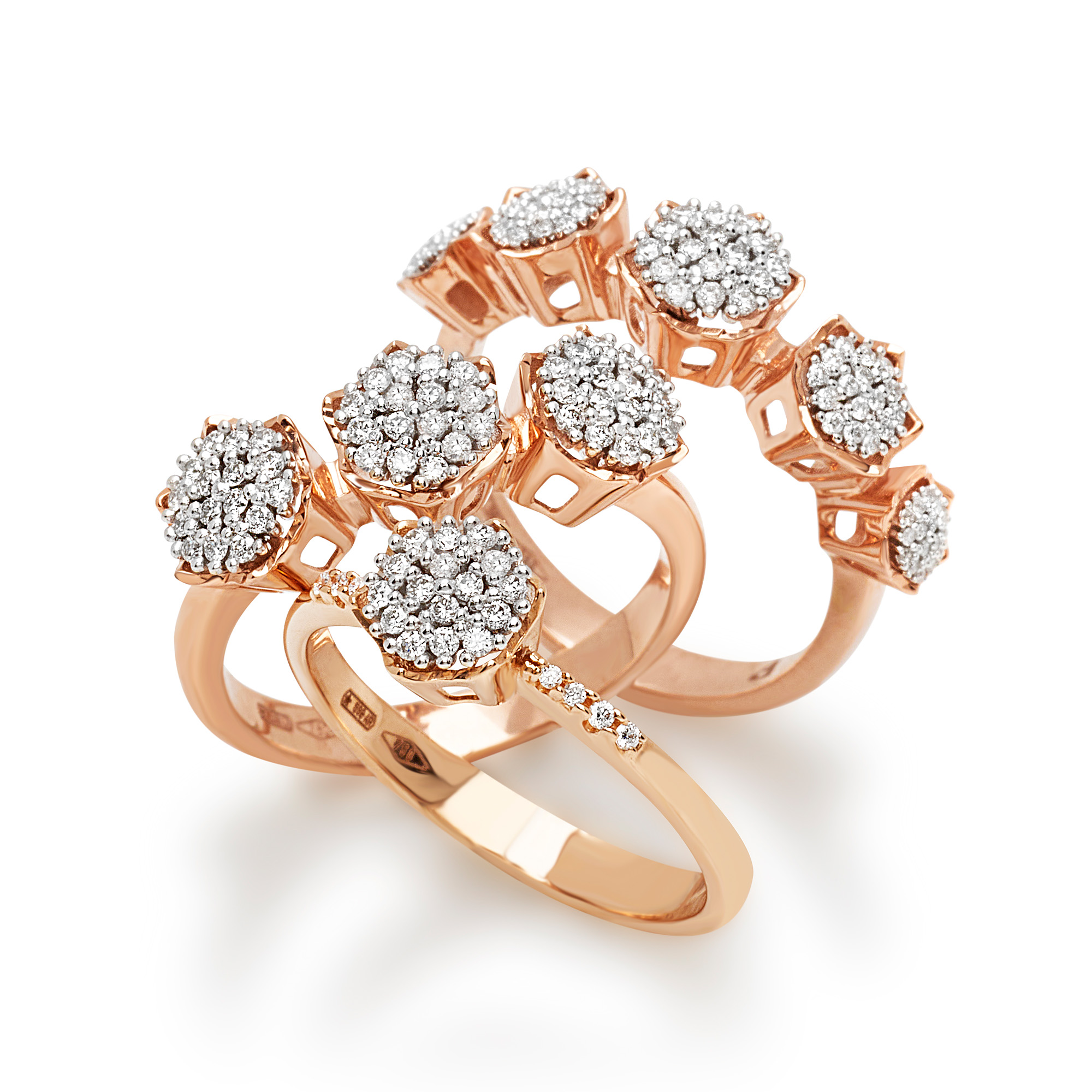 Anelli collezione bouquet artlinea in oro 18 carati diamanti bianchi naturali e pietre preziose. Gioielli da donna.